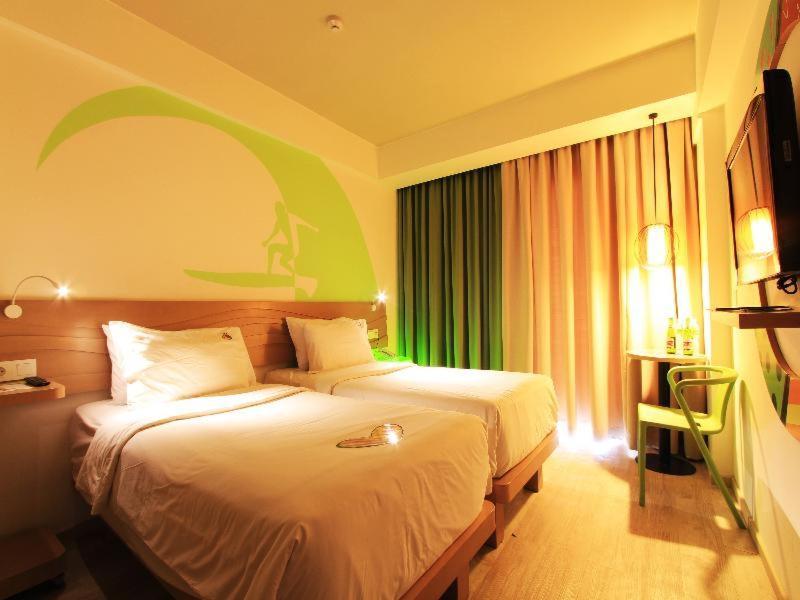 Maxonehotels At Bukit Jimbaran Номер фото
