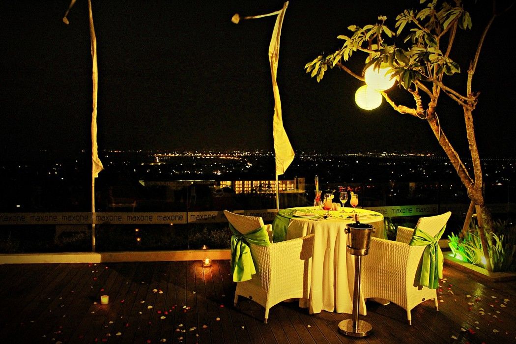Maxonehotels At Bukit Jimbaran Экстерьер фото