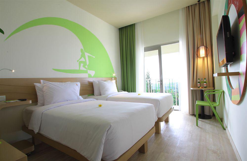 Maxonehotels At Bukit Jimbaran Экстерьер фото
